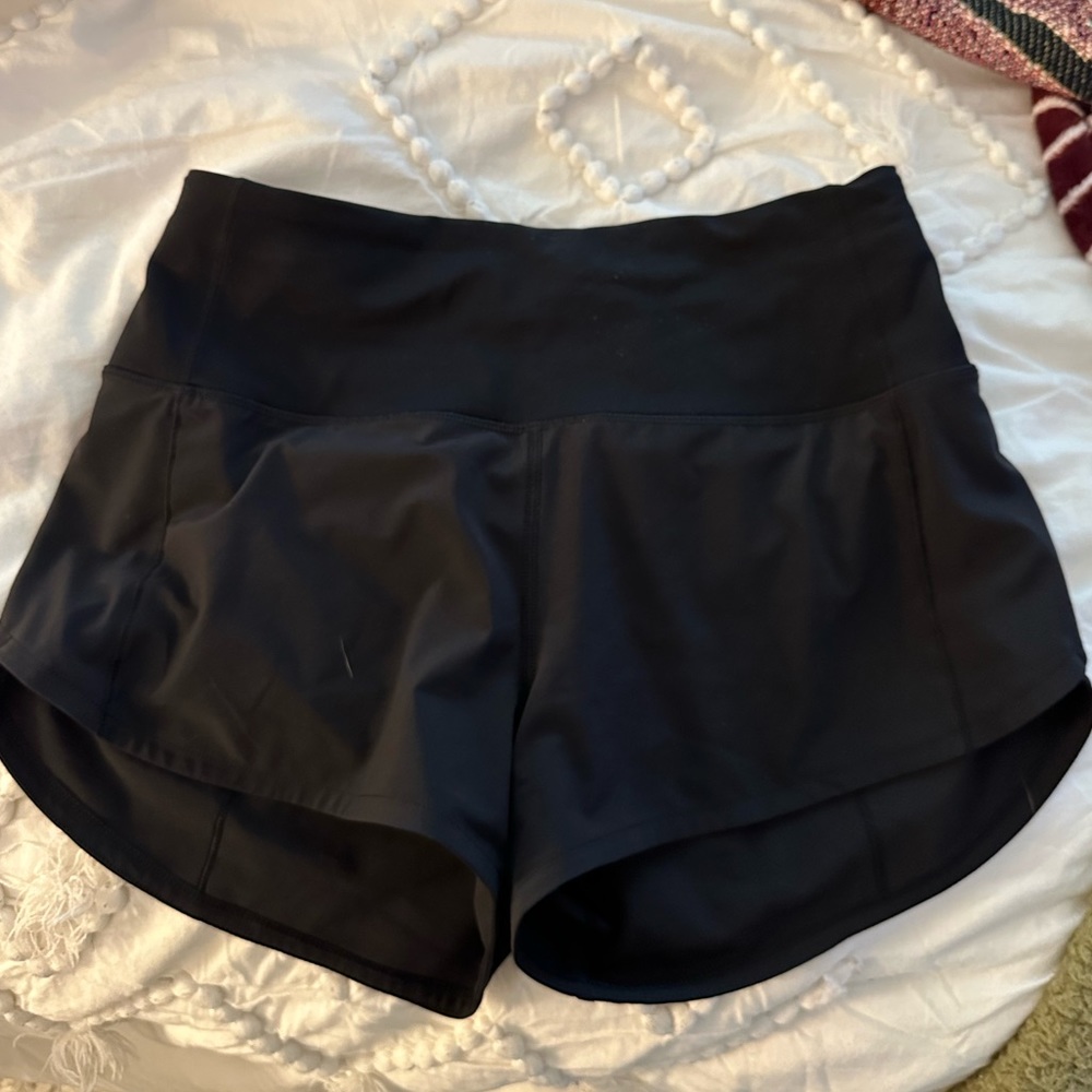 Lululemon Speed Up Mid-Rise Lined Short